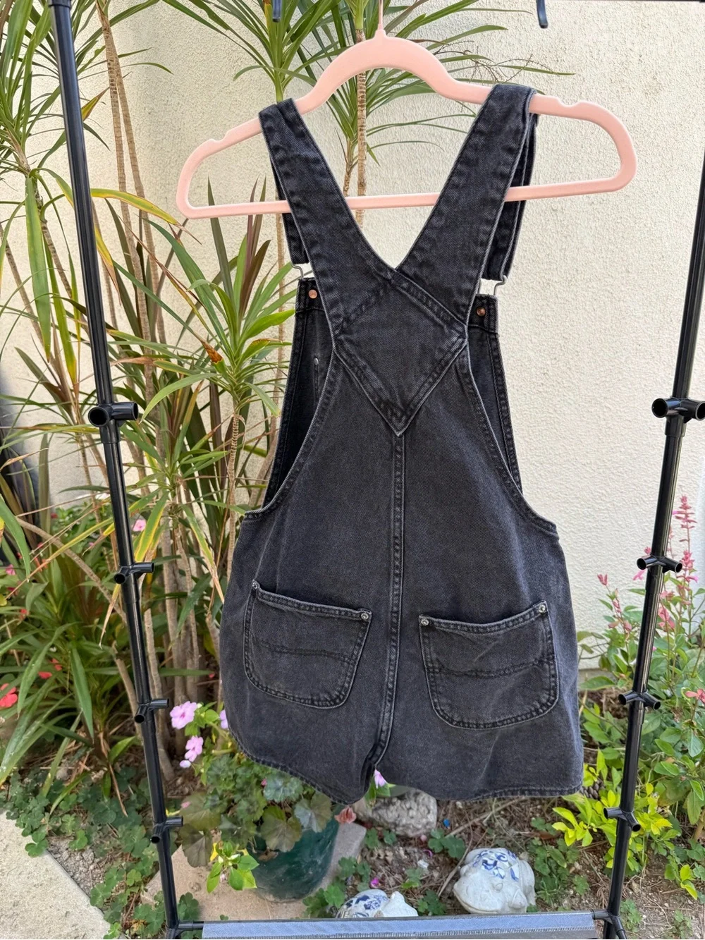 Black Old Navy Shorts Overalls Size Small - Picture 8 of 8